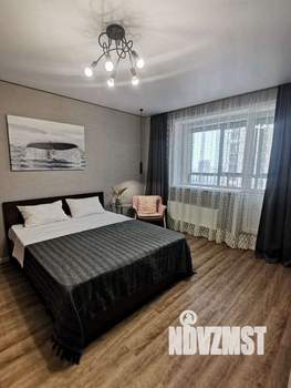 Студия квартира, посуточно, 41м2, 19/25 этаж