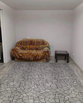 2-к квартира, на длительный срок, 50м2, 1/5 этаж