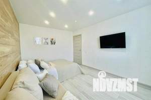 2-к квартира, посуточно, 53м2, 8/9 этаж