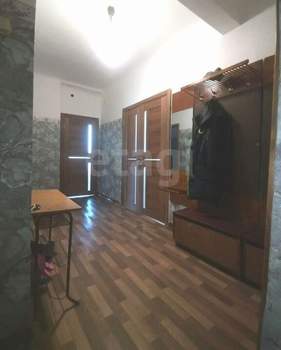 3-к квартира, на длительный срок, 80м2, 1/3 этаж