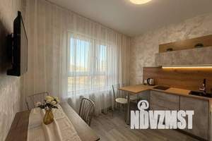 1-к квартира, посуточно, 40м2, 4/17 этаж