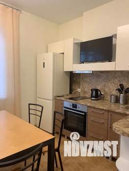 2-к квартира, посуточно, 56м2, 14/22 этаж