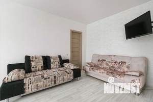 1-к квартира, посуточно, 59м2, 1/1 этаж