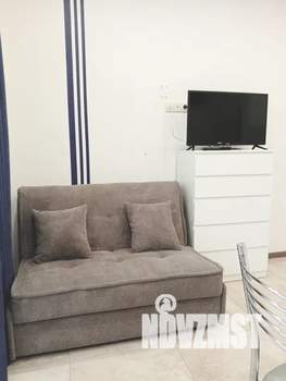 Студия квартира, посуточно, 30м2, 6/25 этаж