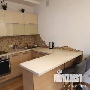 Студия квартира, посуточно, 40м2, 19/19 этаж