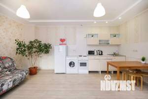 2-к квартира, посуточно, 40м2, 3/19 этаж