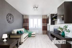 2-к квартира, посуточно, 64м2, 18/27 этаж