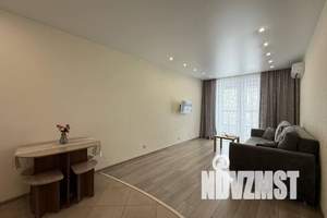 1-к квартира, посуточно, 40м2, 8/17 этаж
