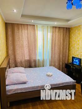 1-к квартира, посуточно, 35м2, 6/9 этаж