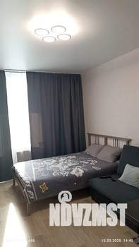 Студия квартира, посуточно, 23м2, 11/24 этаж