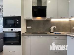 1-к квартира, посуточно, 43м2, 13/25 этаж