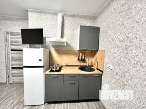 Студия квартира, посуточно, 28м2, 10/25 этаж
