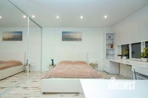 Студия квартира, на длительный срок, 42м2, 8/25 этаж