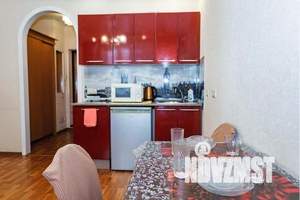 1-к квартира, посуточно, 35м2, 18/19 этаж