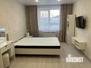 1-к квартира, на длительный срок, 40м2, 1/19 этаж