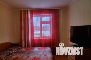 1-к квартира, посуточно, 45м2, 8/10 этаж