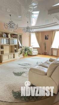 3-к квартира, посуточно, 126м2, 1/1 этаж
