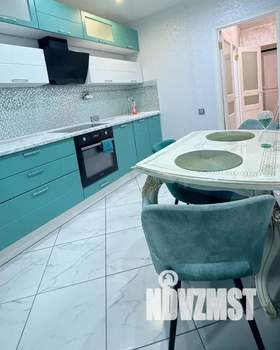 2-к квартира, посуточно, 55м2, 1/10 этаж