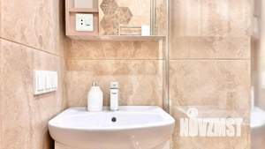 1-к квартира, посуточно, 47м2, 1/1 этаж