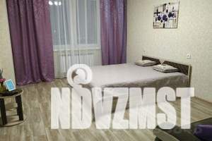 1-к квартира, посуточно, 42м2, 10/25 этаж