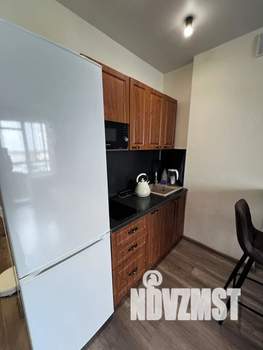 Студия квартира, посуточно, 27м2, 10/25 этаж