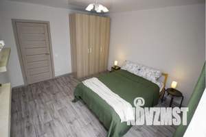 2-к квартира, посуточно, 10м2, 4/4 этаж