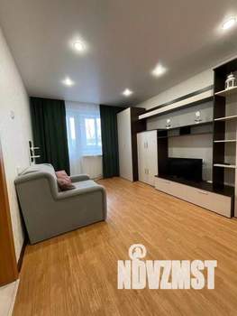 1-к квартира, посуточно, 33м2, 1/1 этаж