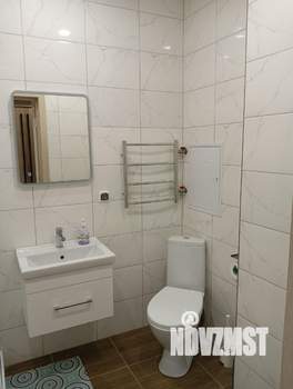 Студия квартира, посуточно, 30м2, 13/25 этаж