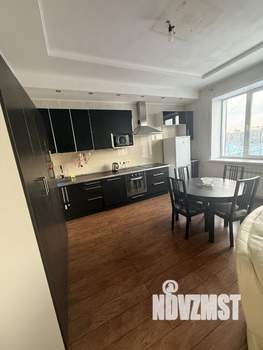 6-к квартира, на длительный срок, 210м2, 9/10 этаж