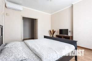 1-к квартира, посуточно, 40м2, 10/24 этаж