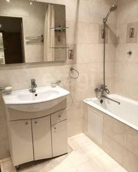 1-к квартира, на длительный срок, 60м2, 3/9 этаж