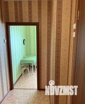1-к квартира, посуточно, 38м2, 10/10 этаж