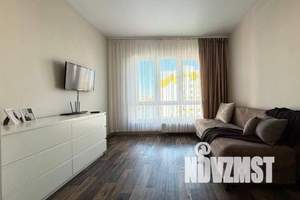 1-к квартира, посуточно, 40м2, 14/17 этаж