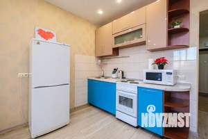 Студия квартира, посуточно, 30м2, 4/15 этаж