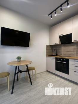 Студия квартира, на длительный срок, 32м2, 18/25 этаж