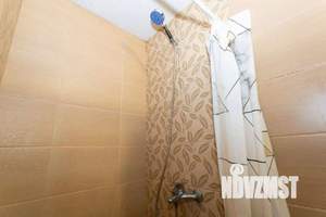 1-к квартира, посуточно, 12м2, 1/1 этаж