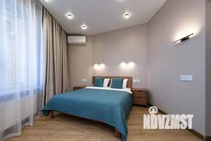 Студия квартира, посуточно, 30м2, 23/25 этаж