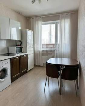 1-к квартира, на длительный срок, 38м2, 14/25 этаж