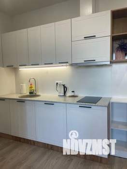 Студия квартира, посуточно, 30м2, 5/23 этаж