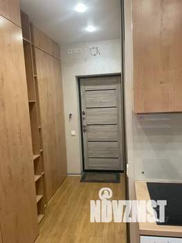 Студия квартира, посуточно, 28м2, 3/24 этаж