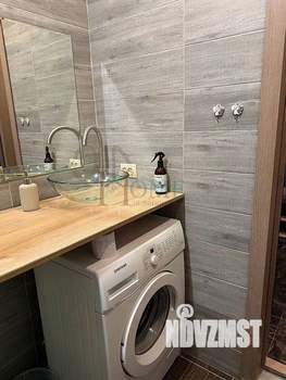 Студия квартира, на длительный срок, 33м2, 1/10 этаж