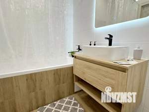 1-к квартира, посуточно, 58м2, 11/17 этаж