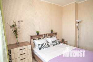1-к квартира, посуточно, 40м2, 21/25 этаж