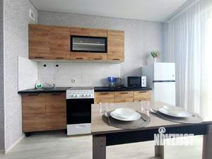 1-к квартира, посуточно, 42м2, 23/25 этаж