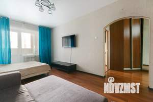 1-к квартира, посуточно, 45м2, 10/17 этаж