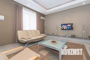 1-к квартира, посуточно, 61м2, 1/1 этаж