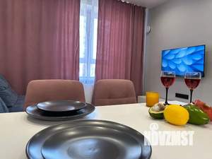 2-к квартира, посуточно, 38м2, 14/27 этаж