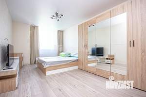 2-к квартира, на длительный срок, 42м2, 18/27 этаж