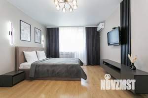 1-к квартира, посуточно, 38м2, 7/9 этаж