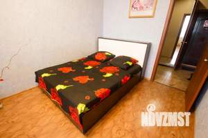 1-к квартира, посуточно, 43м2, 8/19 этаж